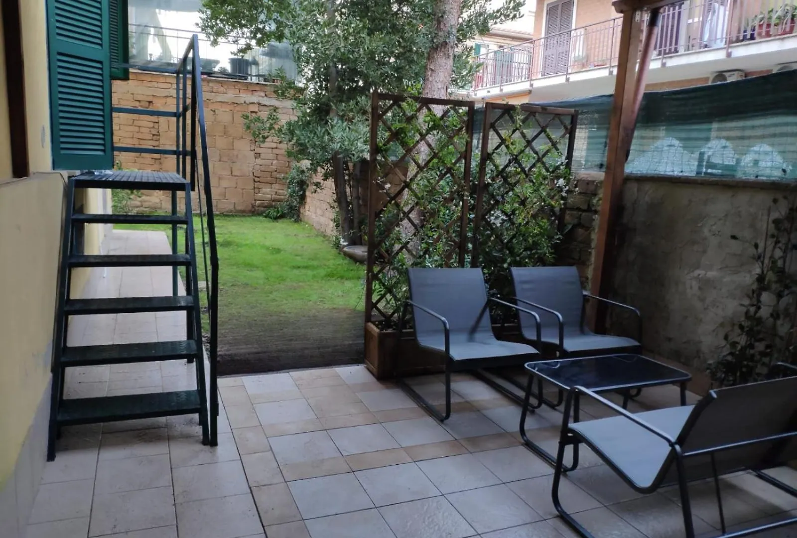 Deluxe Room With Private Kitchen And Garden - Close To Metro C Rome 0*,  Italy